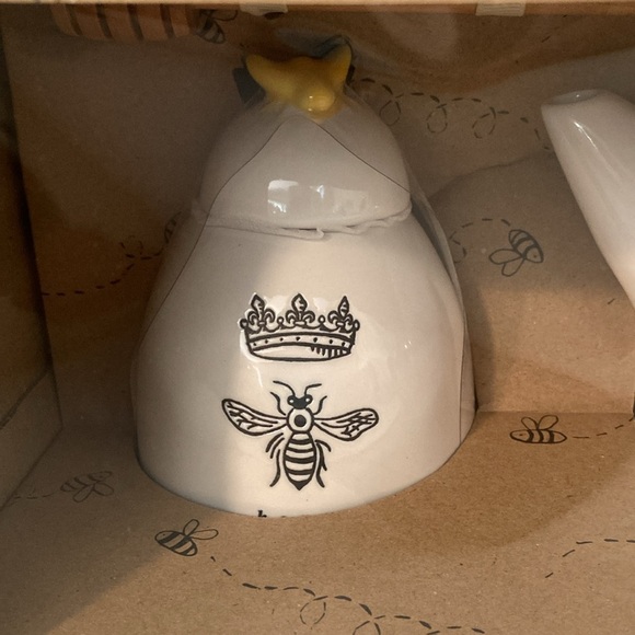 Rae Dunn Bee Happy Crown Teapot and Honey Pot Set - Picture 2 of 6